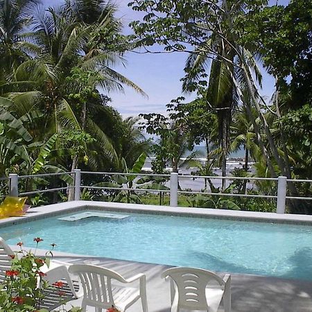 Coconut Grove Oceanfront Cottages Dominical Exterior photo